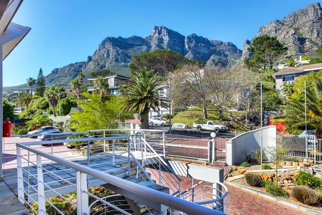 Stunning Sea View Apartment - Camps Bay Kapstadt Exterior foto