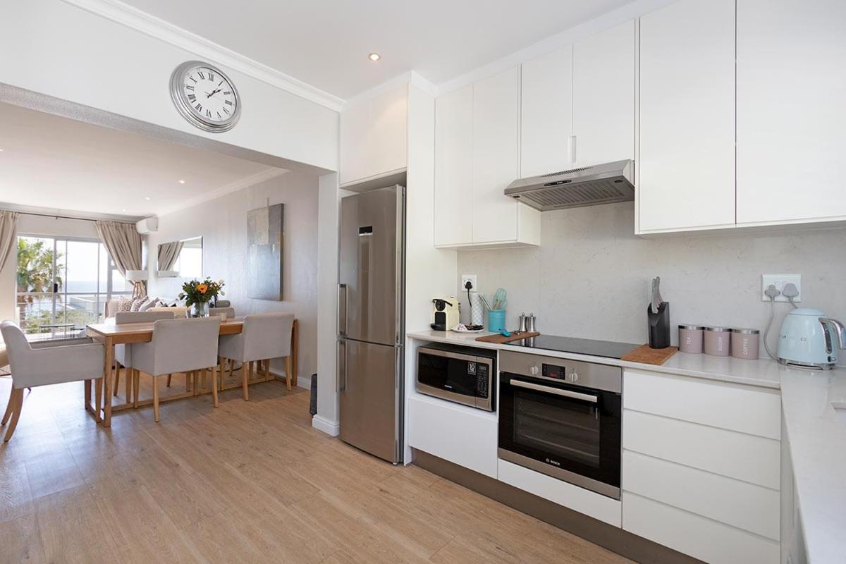 Stunning Sea View Apartment - Camps Bay Kapstadt Exterior foto
